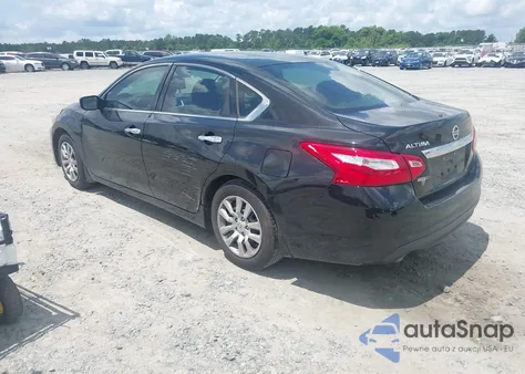 2017 Nissan Altima 2.5 S z USA, uszkodzony, nr VIN 1N4AL3AP1HC473625